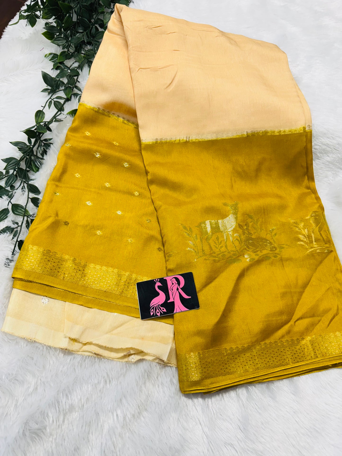 Mysore dola crepe silk saree-SR1159E