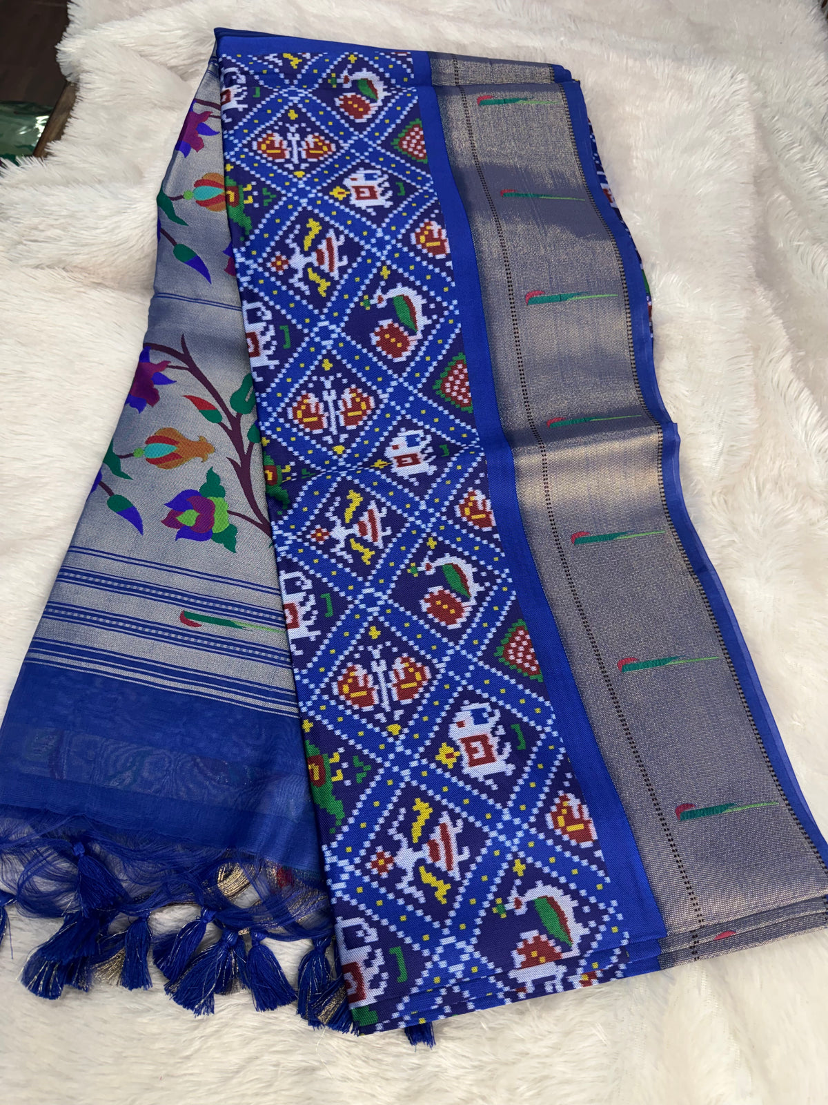Patola paithani fusion saree-SR1324A
