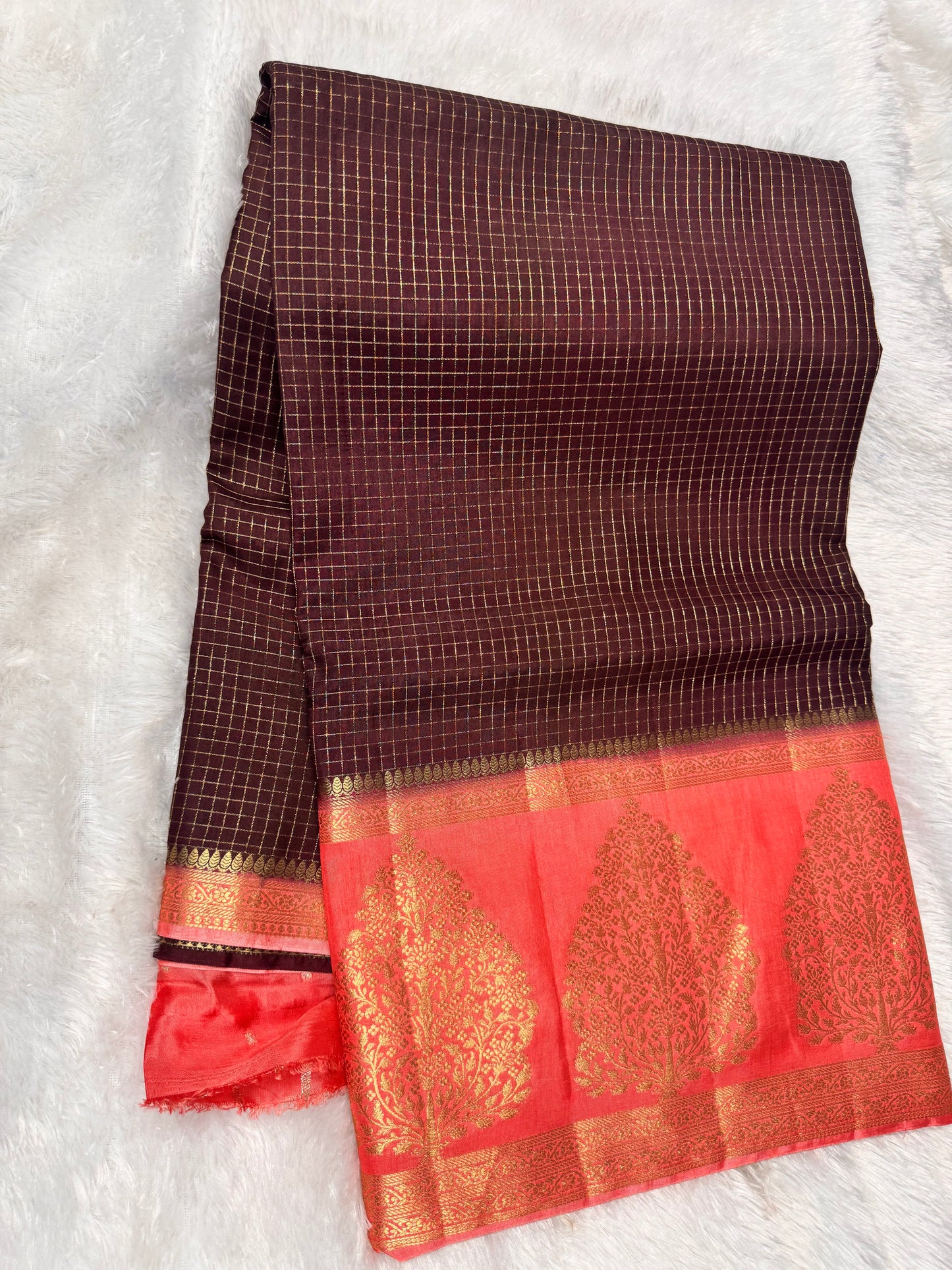 Mango pattu vintage  checks saree-SR1276E