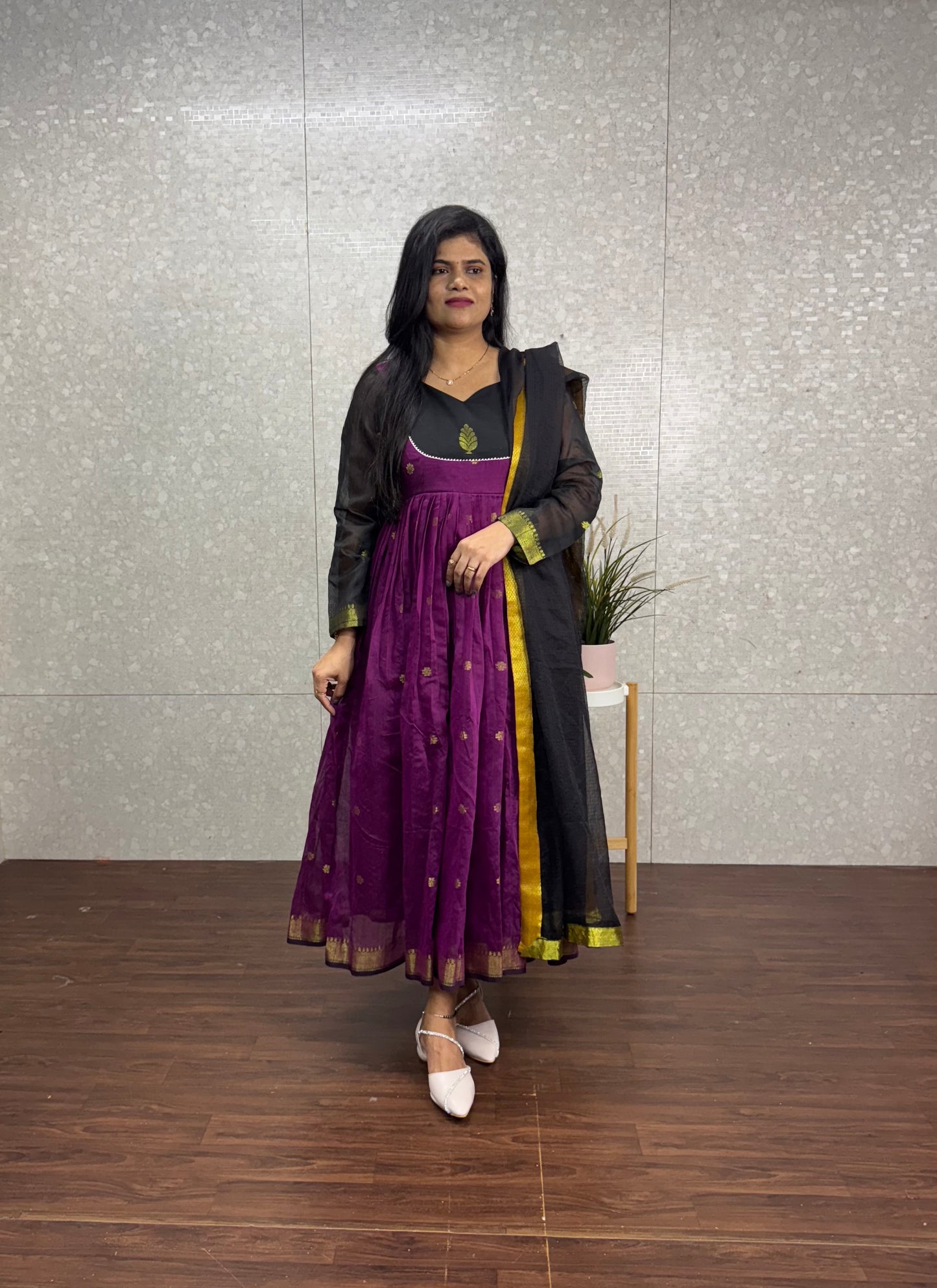 Handloom Anarkali-SRA018B