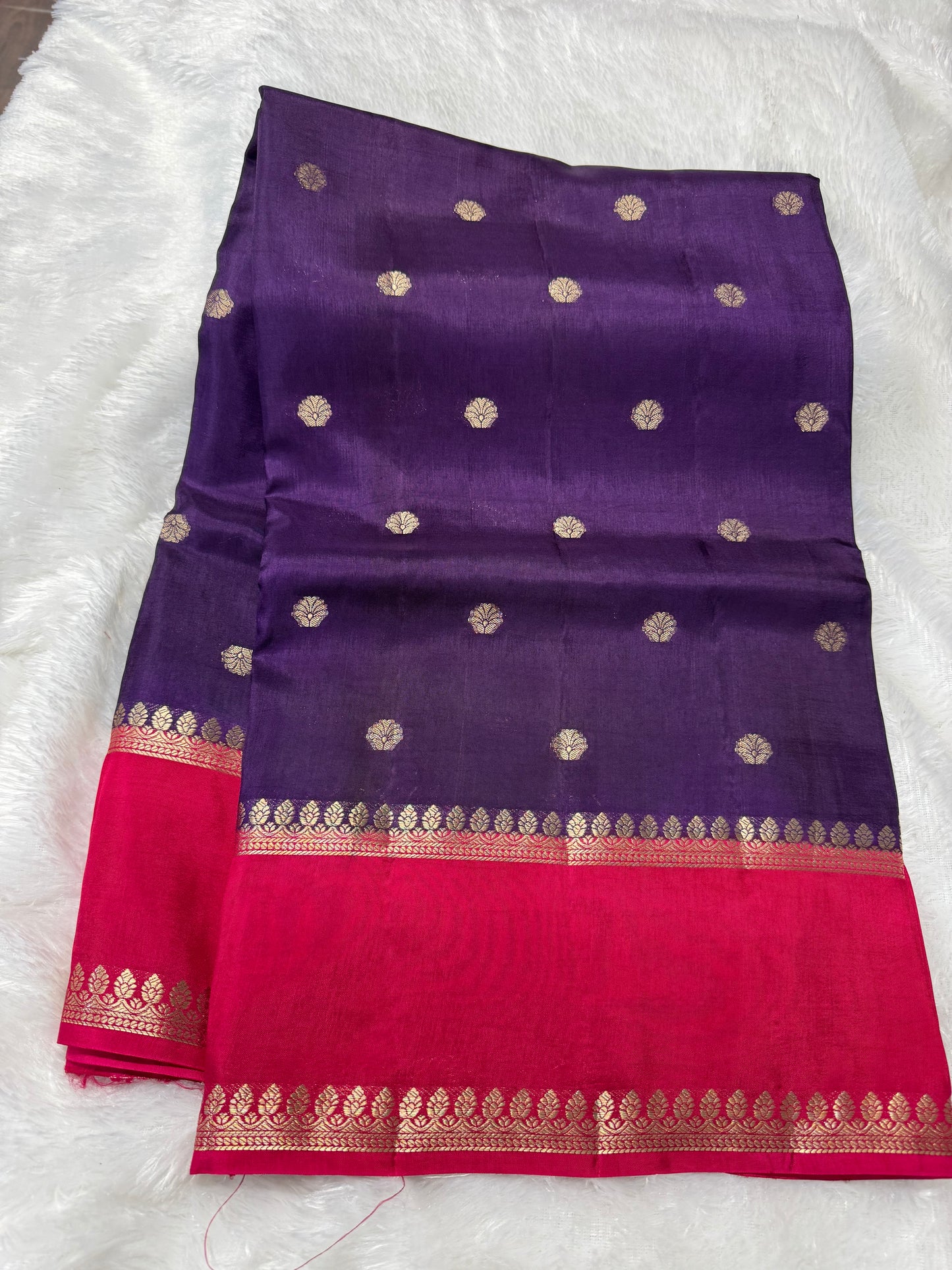 Russian silk vintage saree-SR1176C