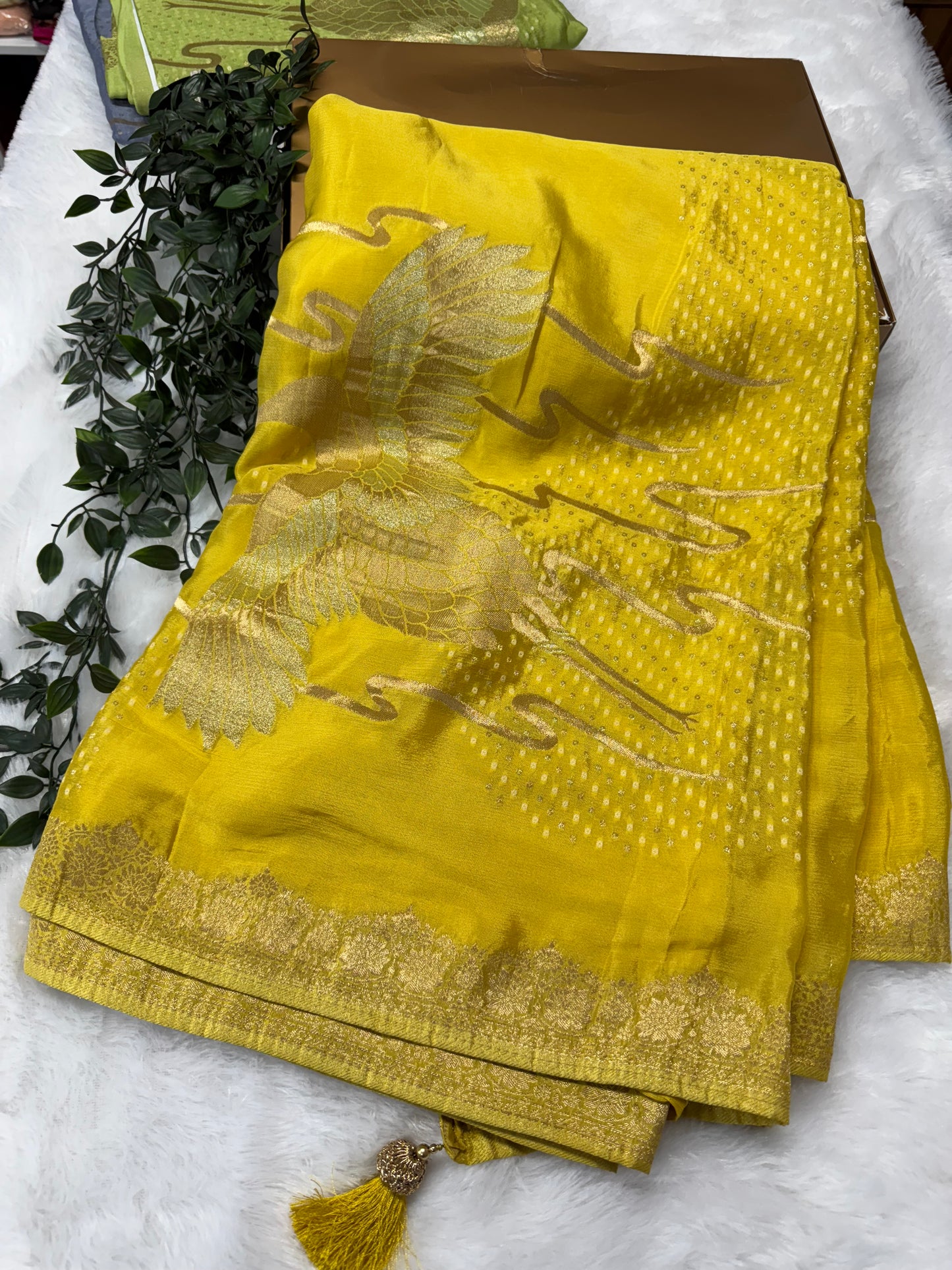 Chinnon Bandhini Weaving Saree-SR1009