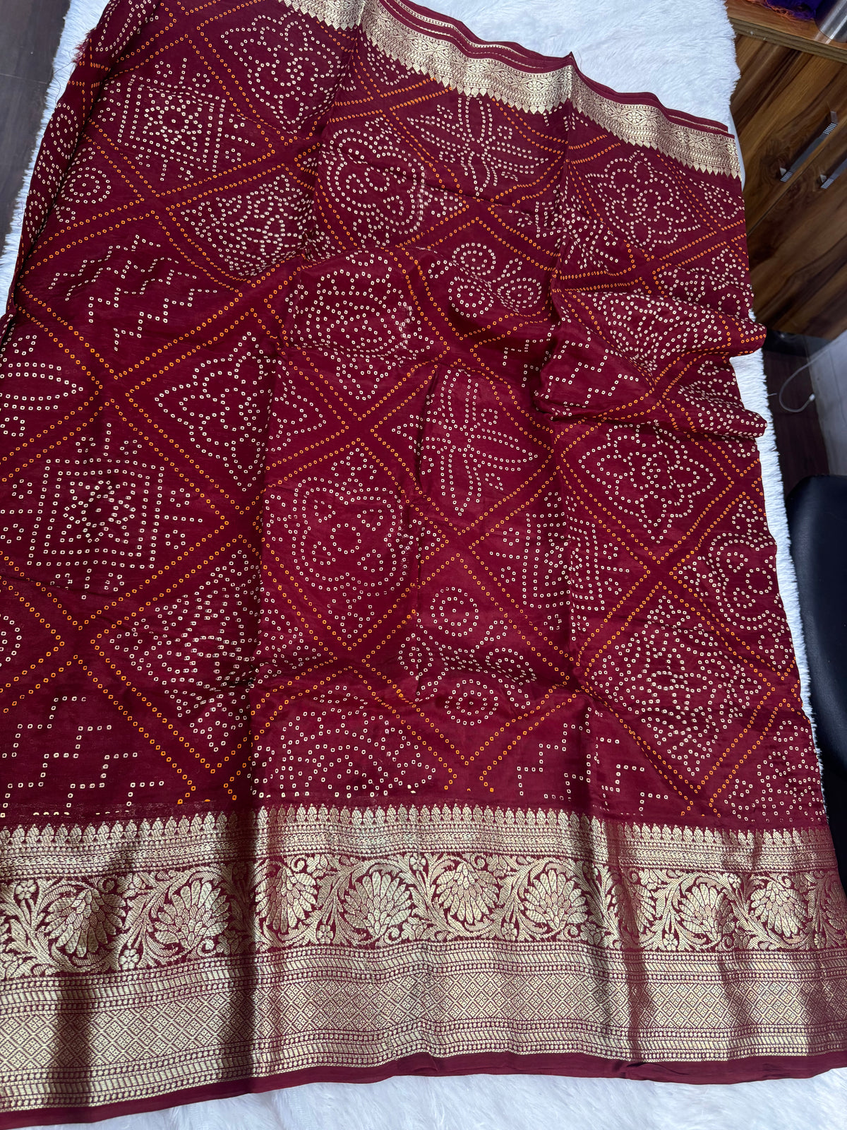 Kanchi Bandhini saree-SR1323D
