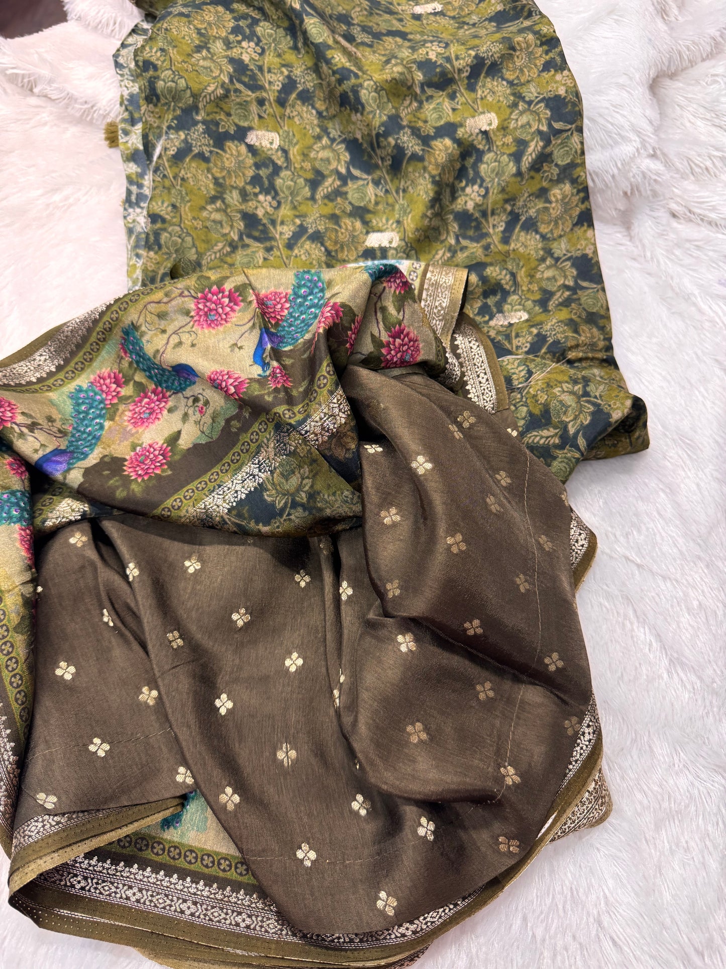 Pure Dola silk saree-SR1295B