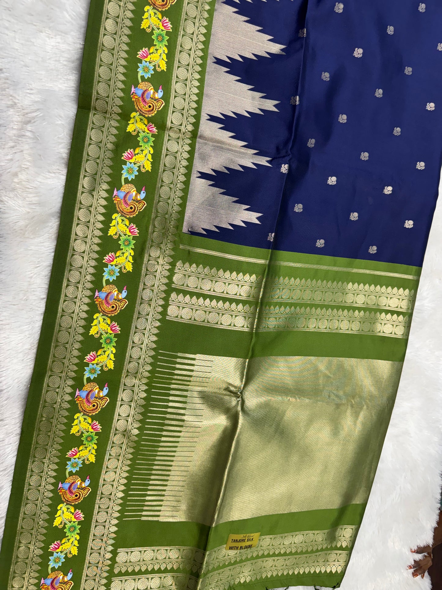 Fancy pattu saree Tanjore border-SR1202D