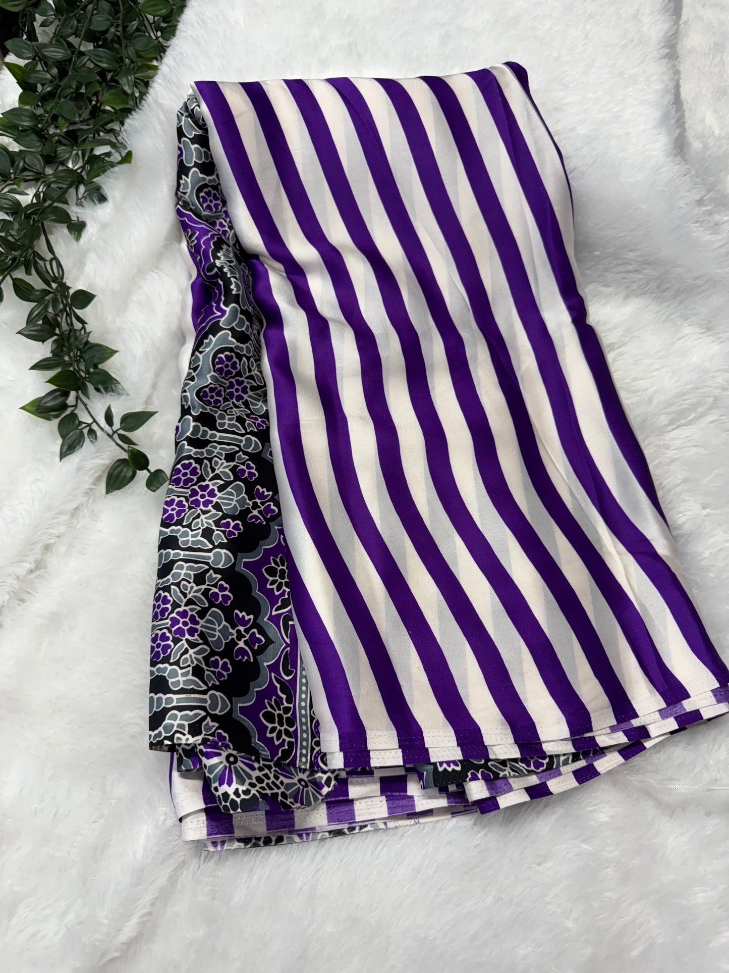 Ajrakh saree-SR1065B