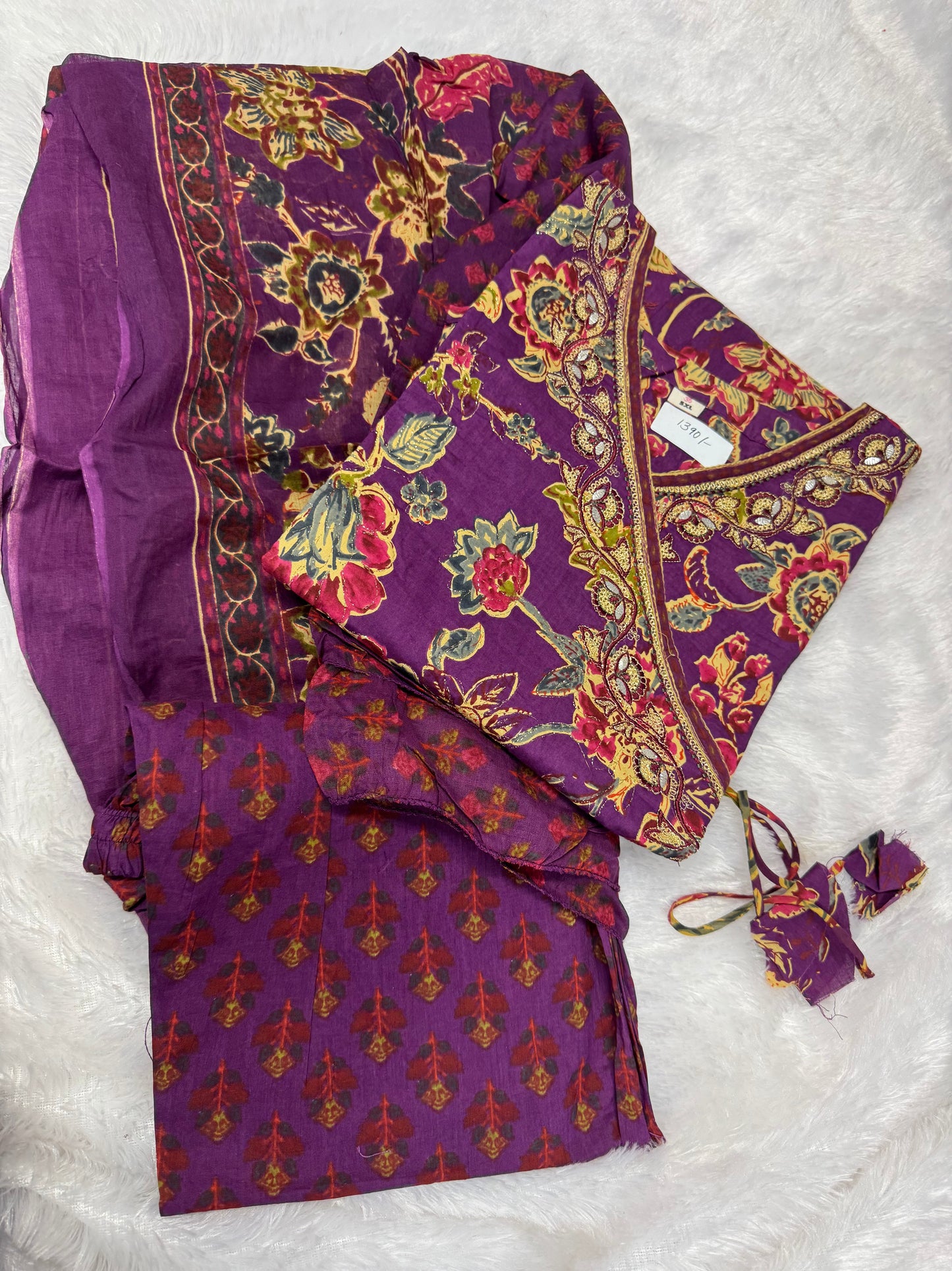 Cotton embroidery Anarkali set-SRSP014A