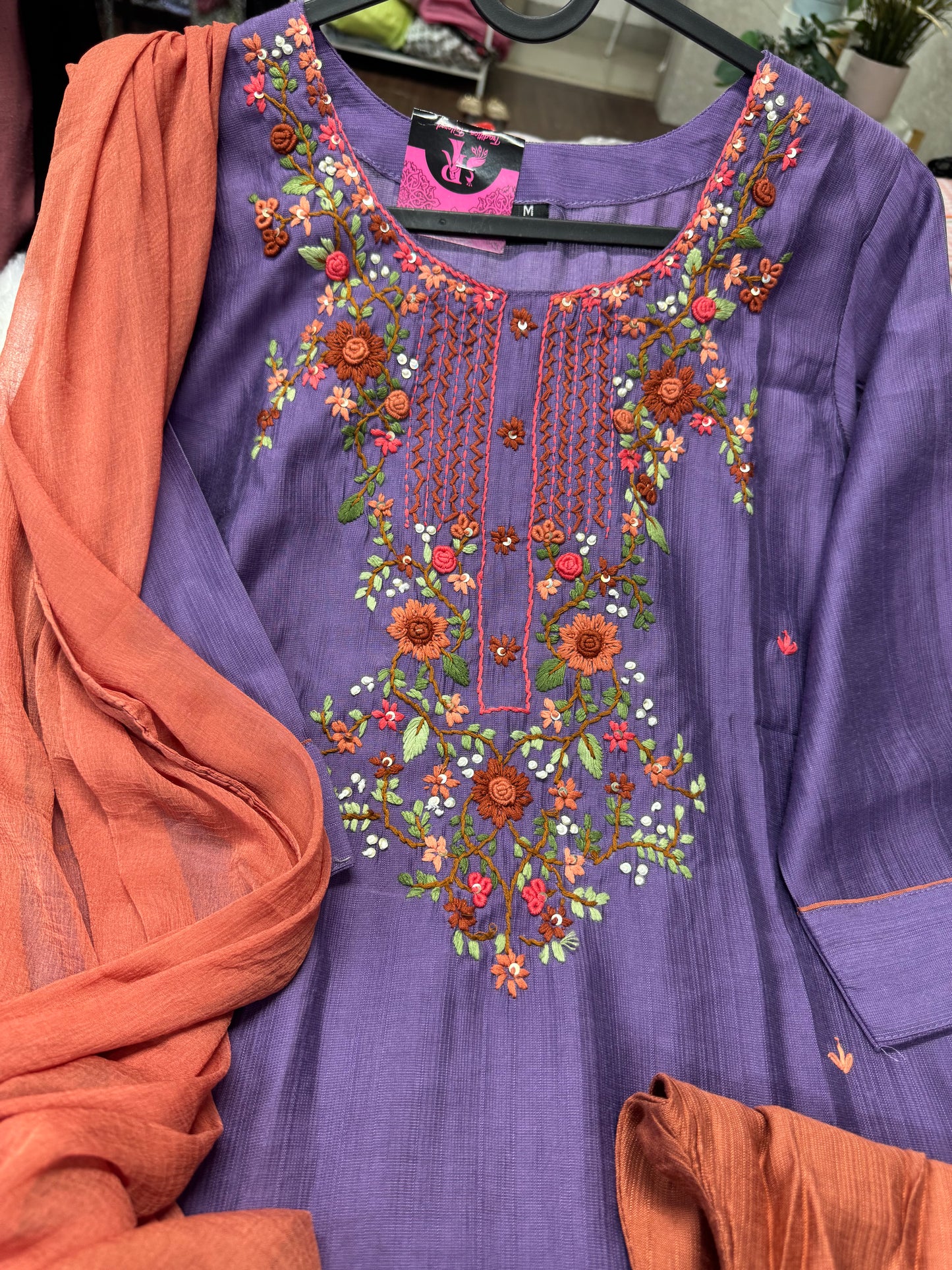 French knot work embroidery suit-SRA055E