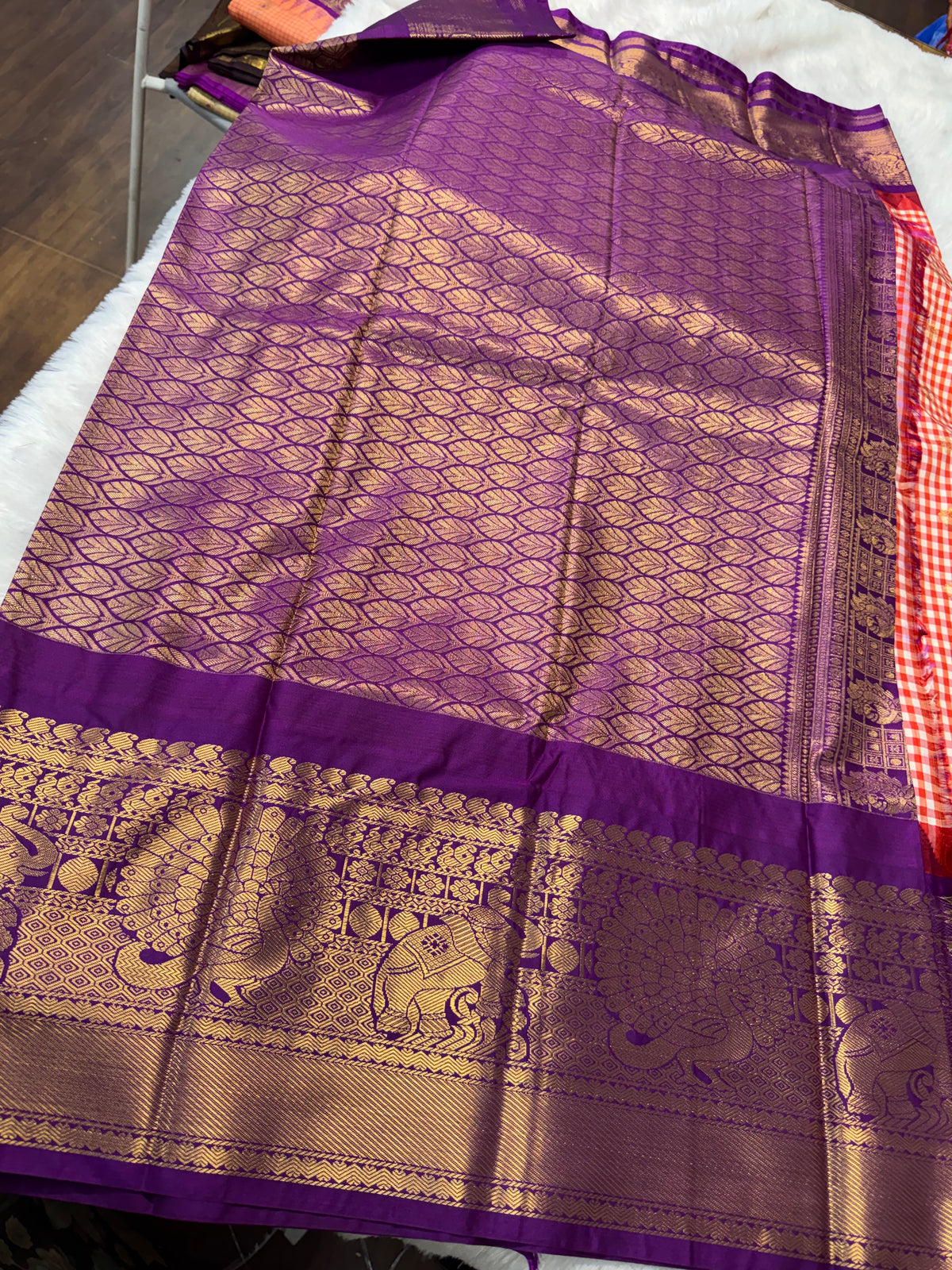 Soft Gadwal madras checks saree-SR1329A