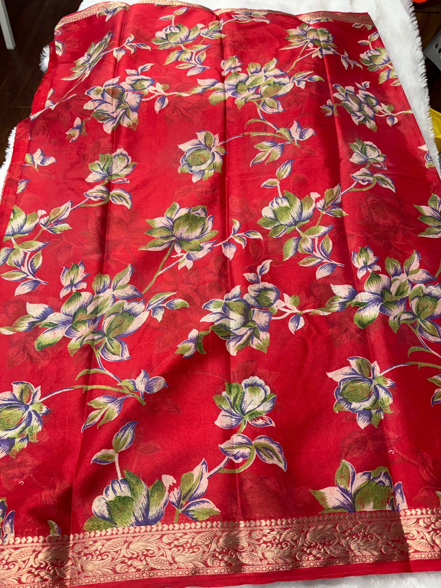 Soft chinnon Digital print saree-SR1255A