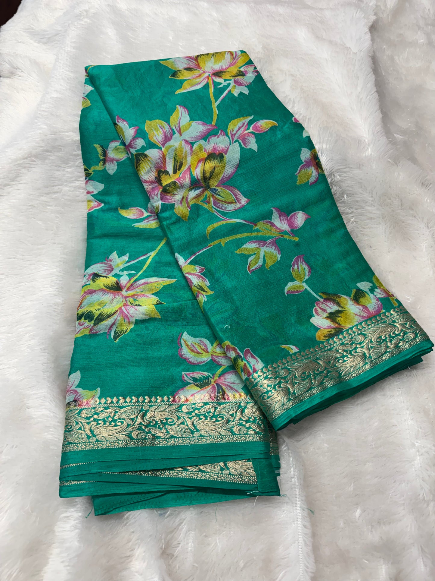 Chinnon Digital print saree-SR1255E
