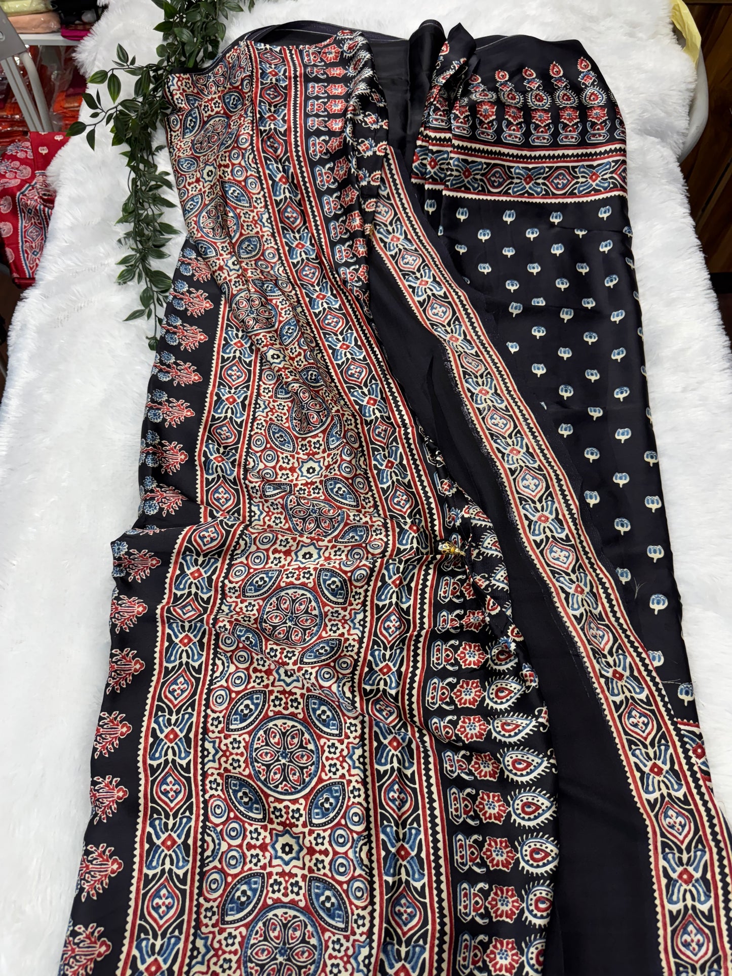 Ajrakh saree-SR1016B