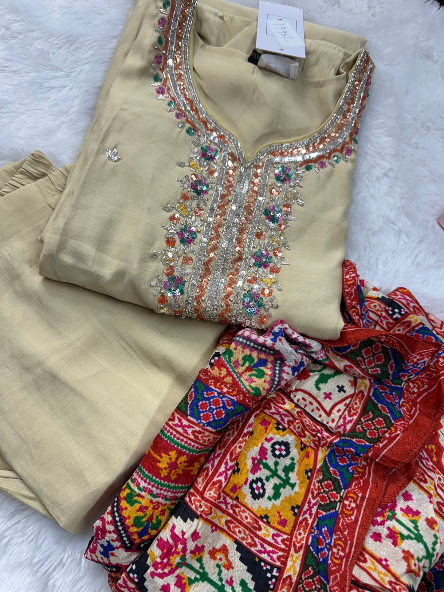Premium Dola silk suit-SRSP004