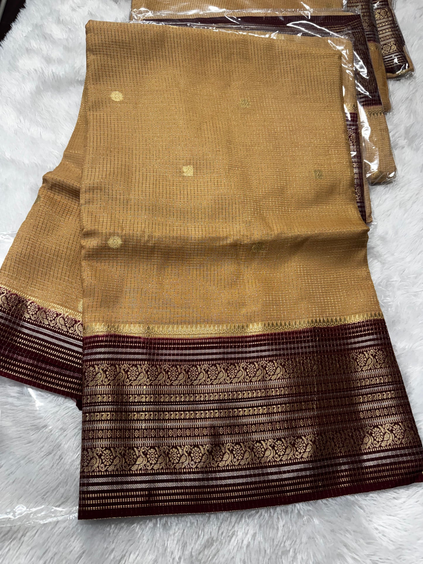 Vintage checks saree-SR1241