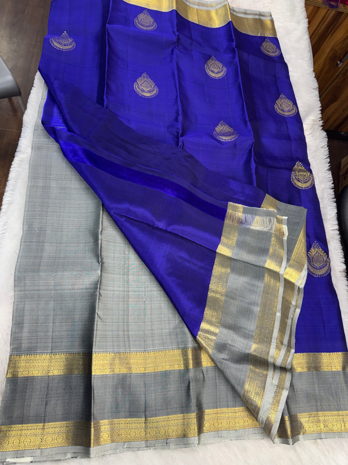Handloom vintage Kanchipattu saree-SRKP13