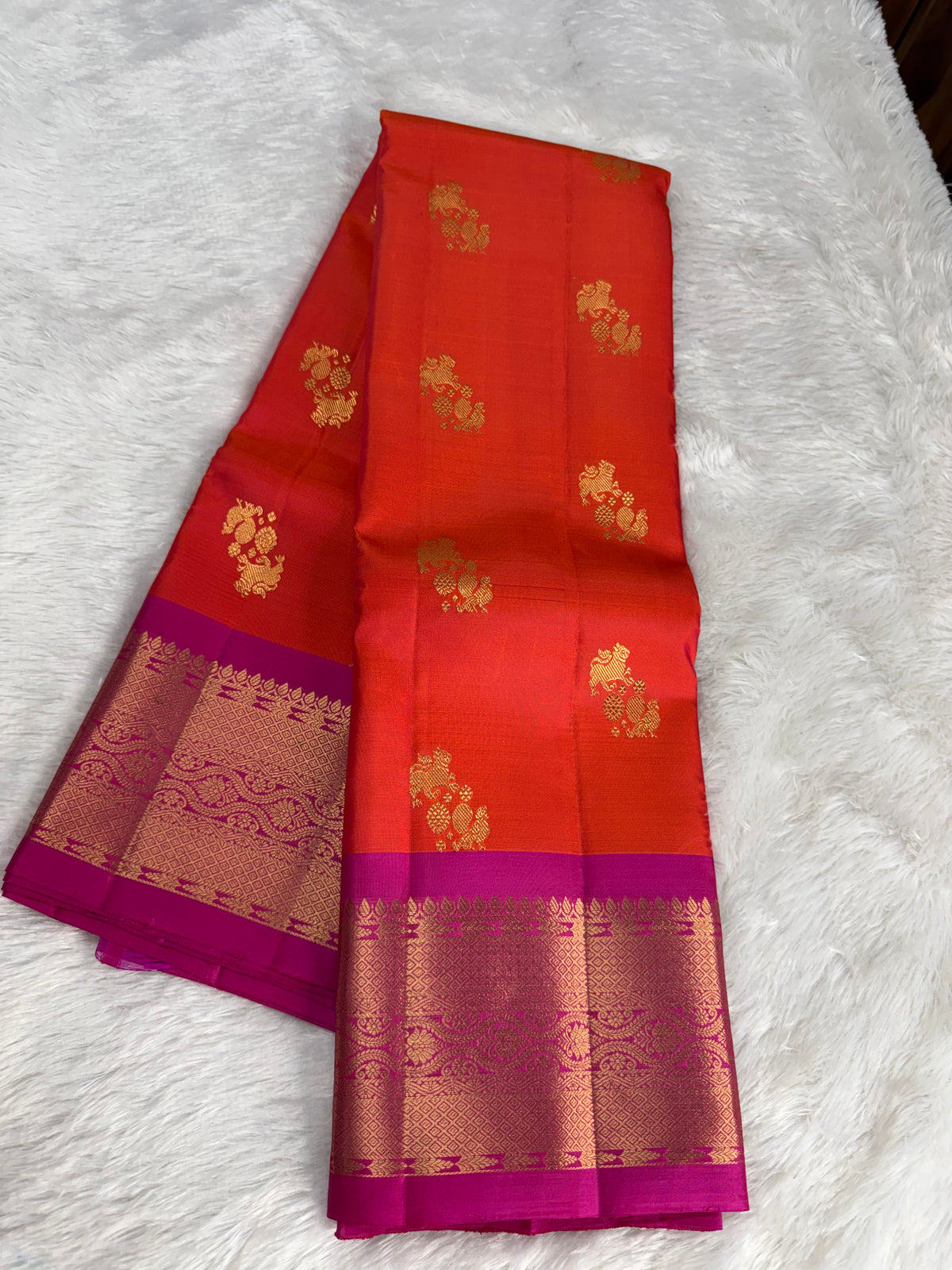 Handloom vintage Kanchipattu saree-SRKP10