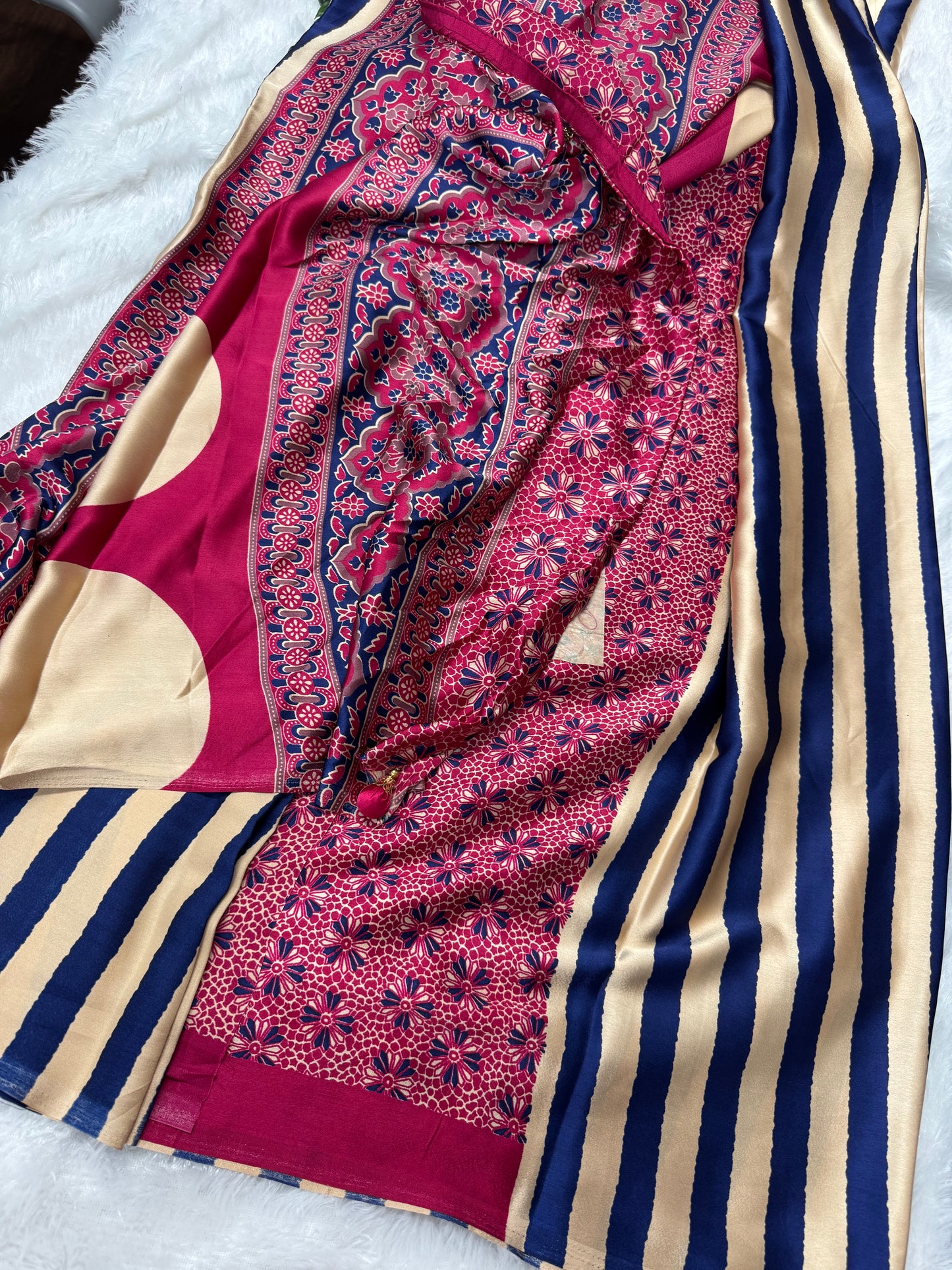 Ajrakh saree-SR1059D
