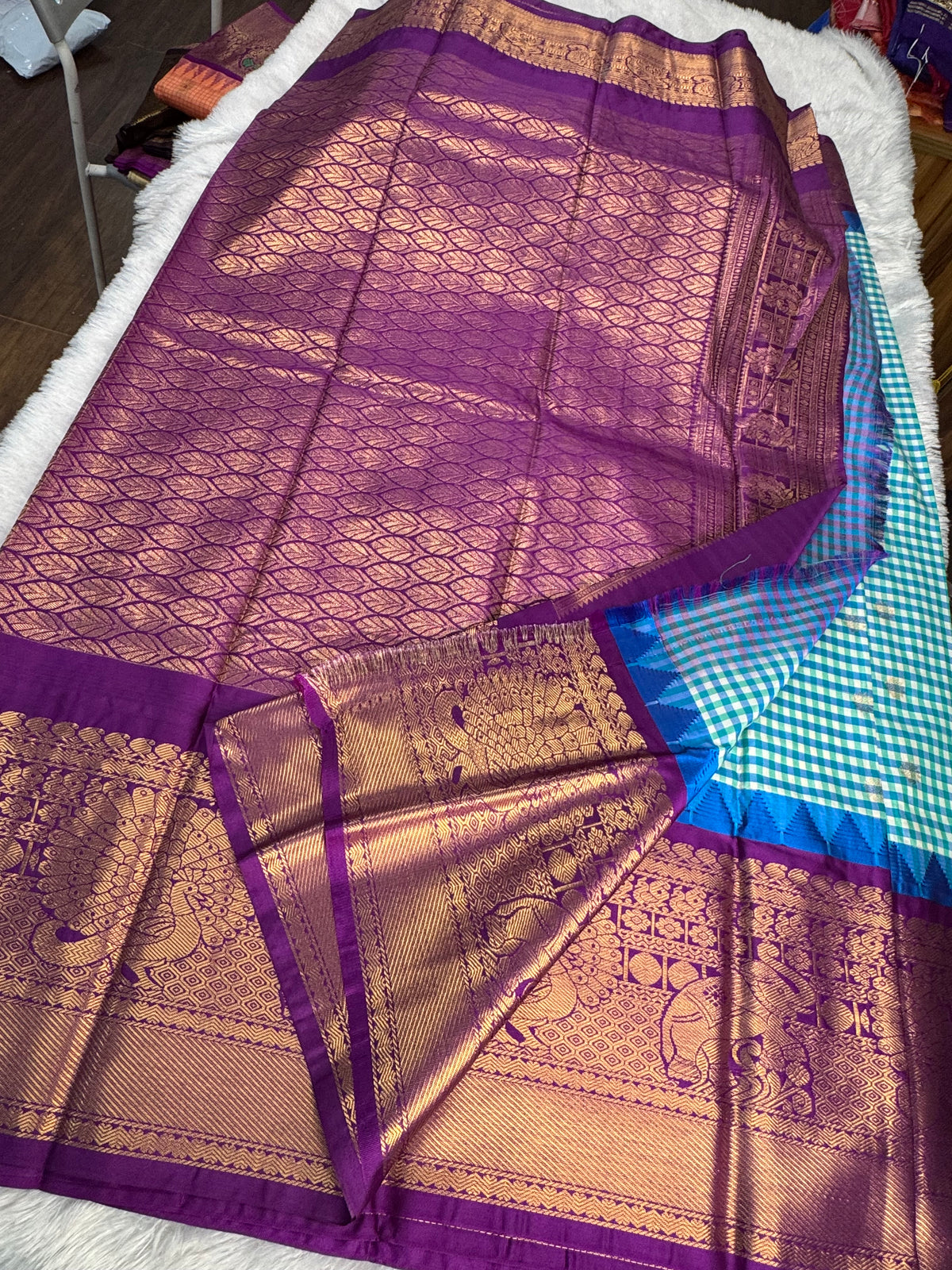 Soft Gadwal madras checks sarees-SR1329D