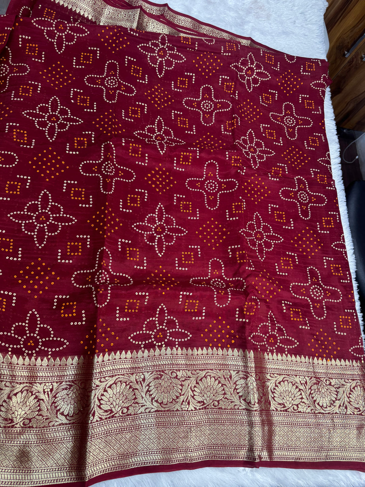 Kanchi Bandhini saree-SR1323C
