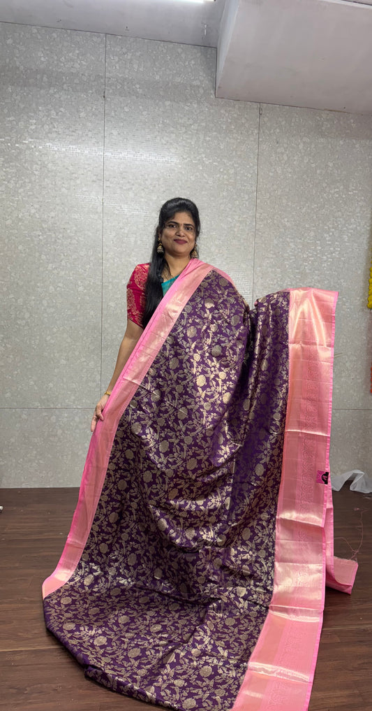 Dharmavaram pattu saree-SR1118E