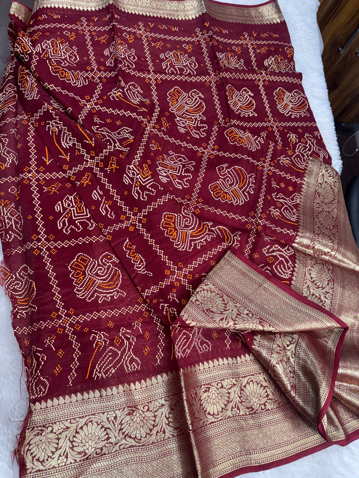 Kanchi Bandhini saree-SR1323B