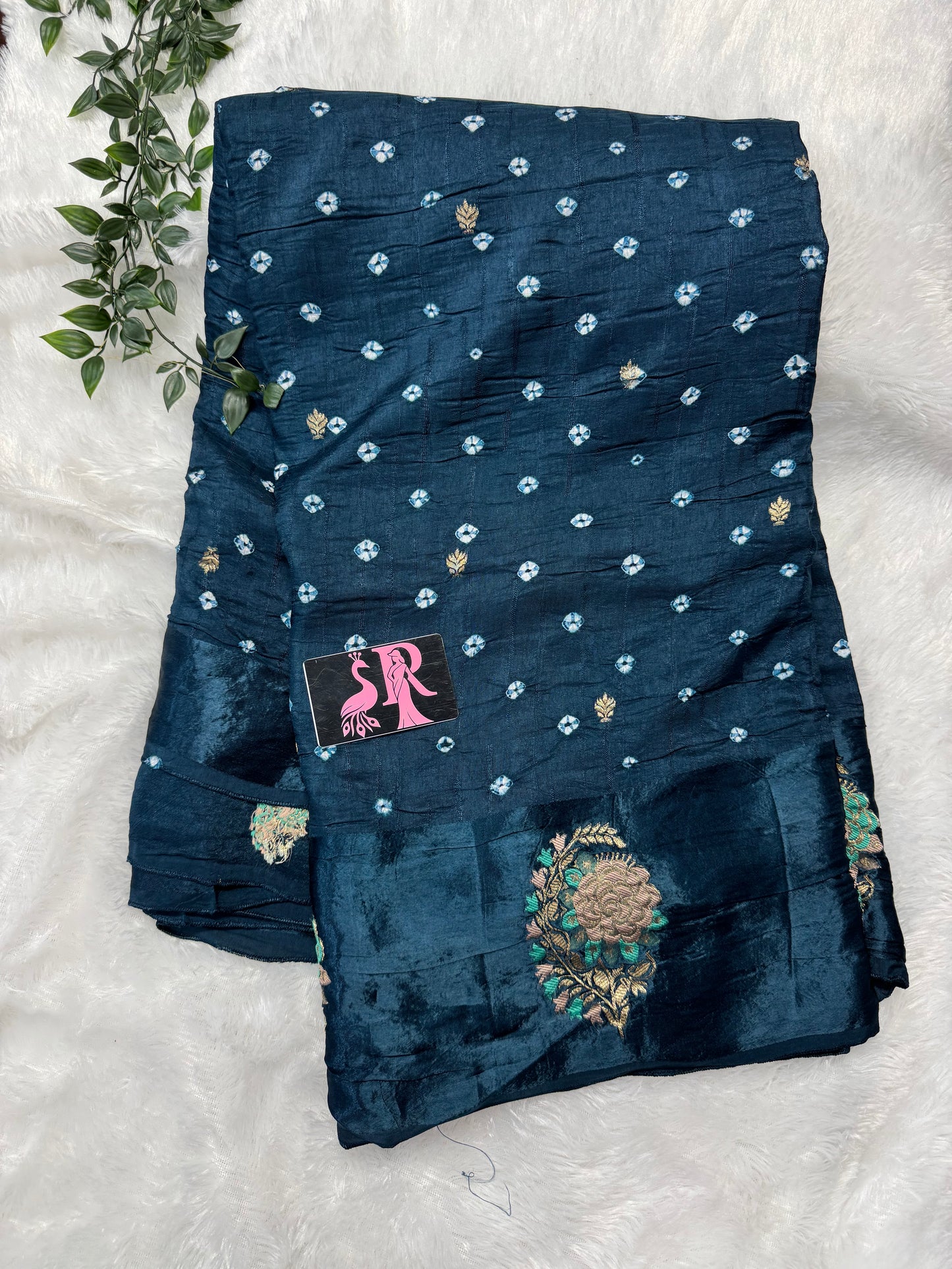 Munga Tassar Bandhini-SR1075F