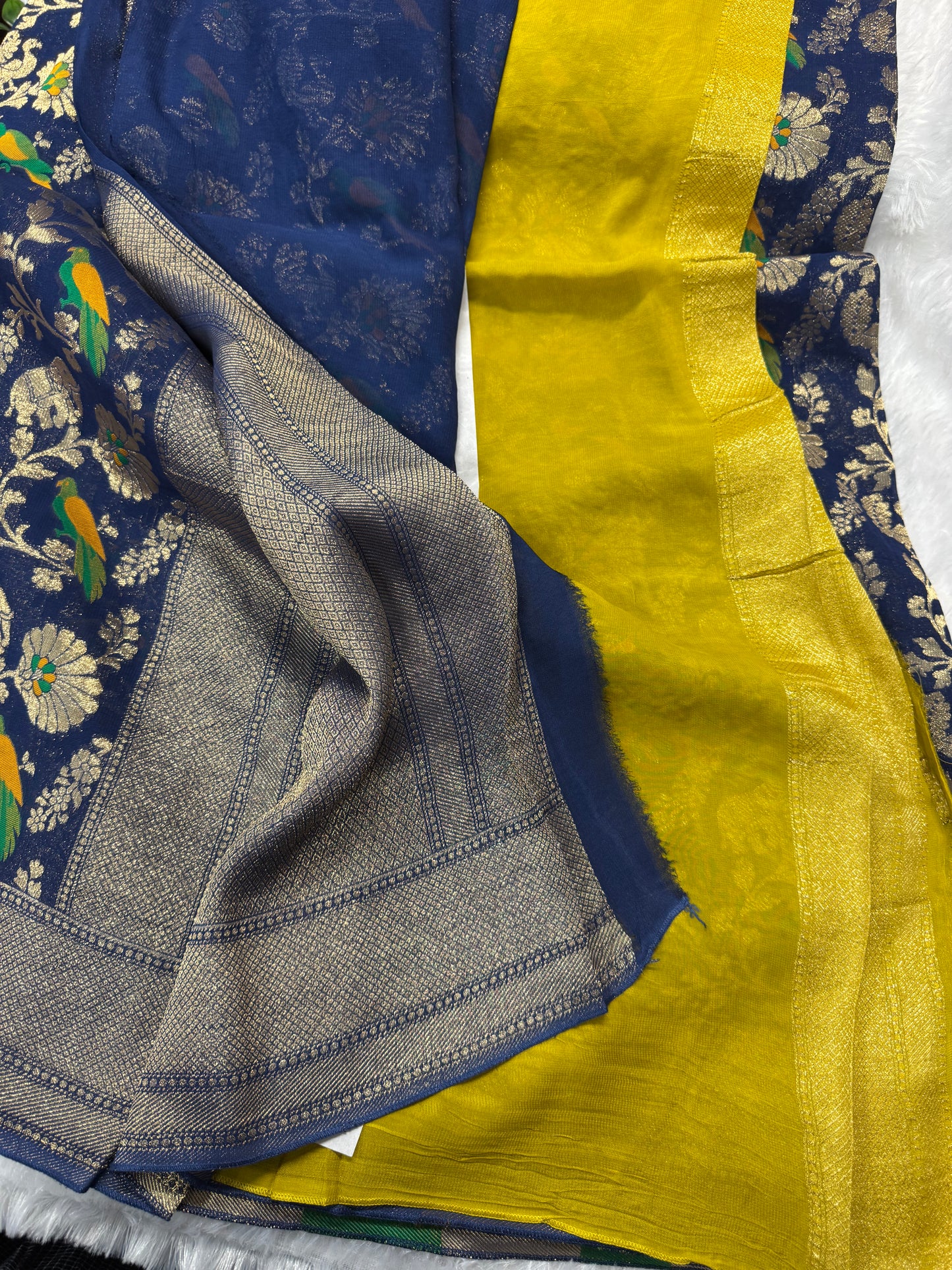Banaras Khaddi Georget-SR1077A