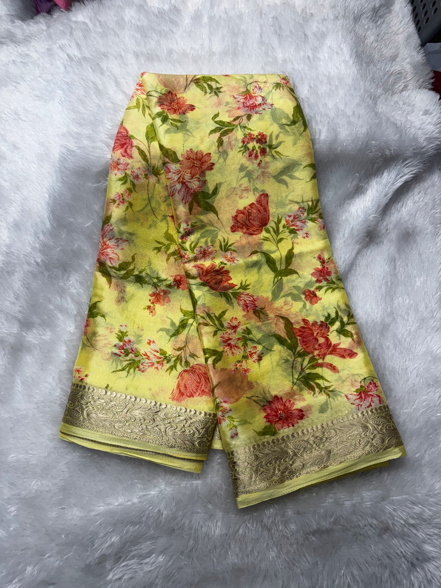 Chinnon floral print saree-SR1236C