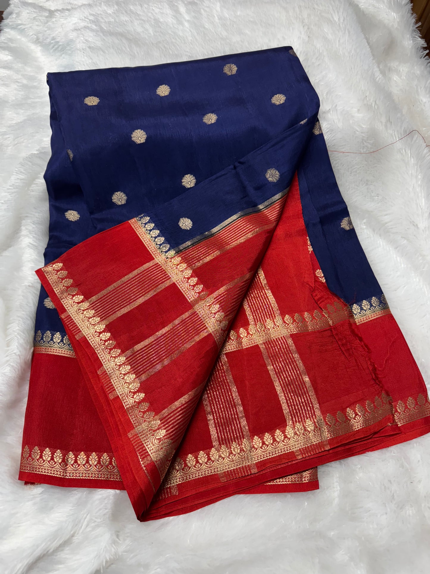 Russian silk vintage saree-SR1176E