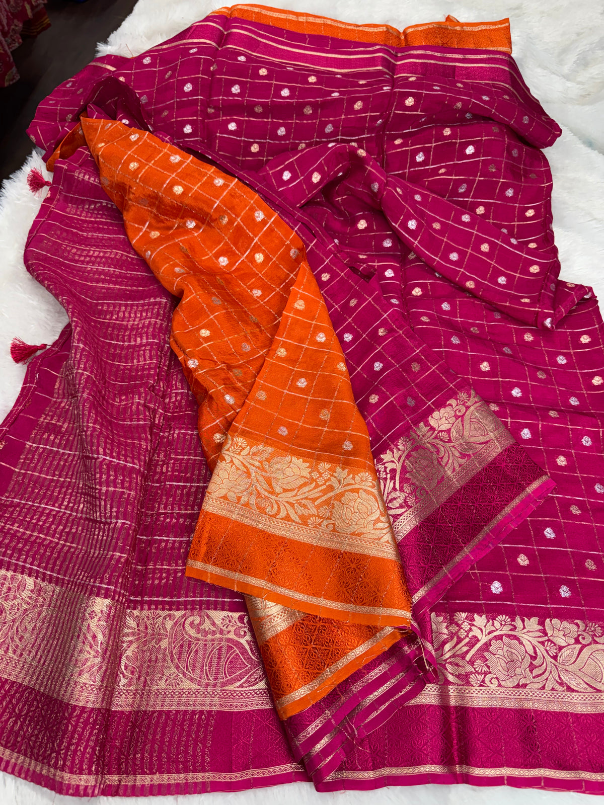 Pure chinnon checks sarees-SR1319E