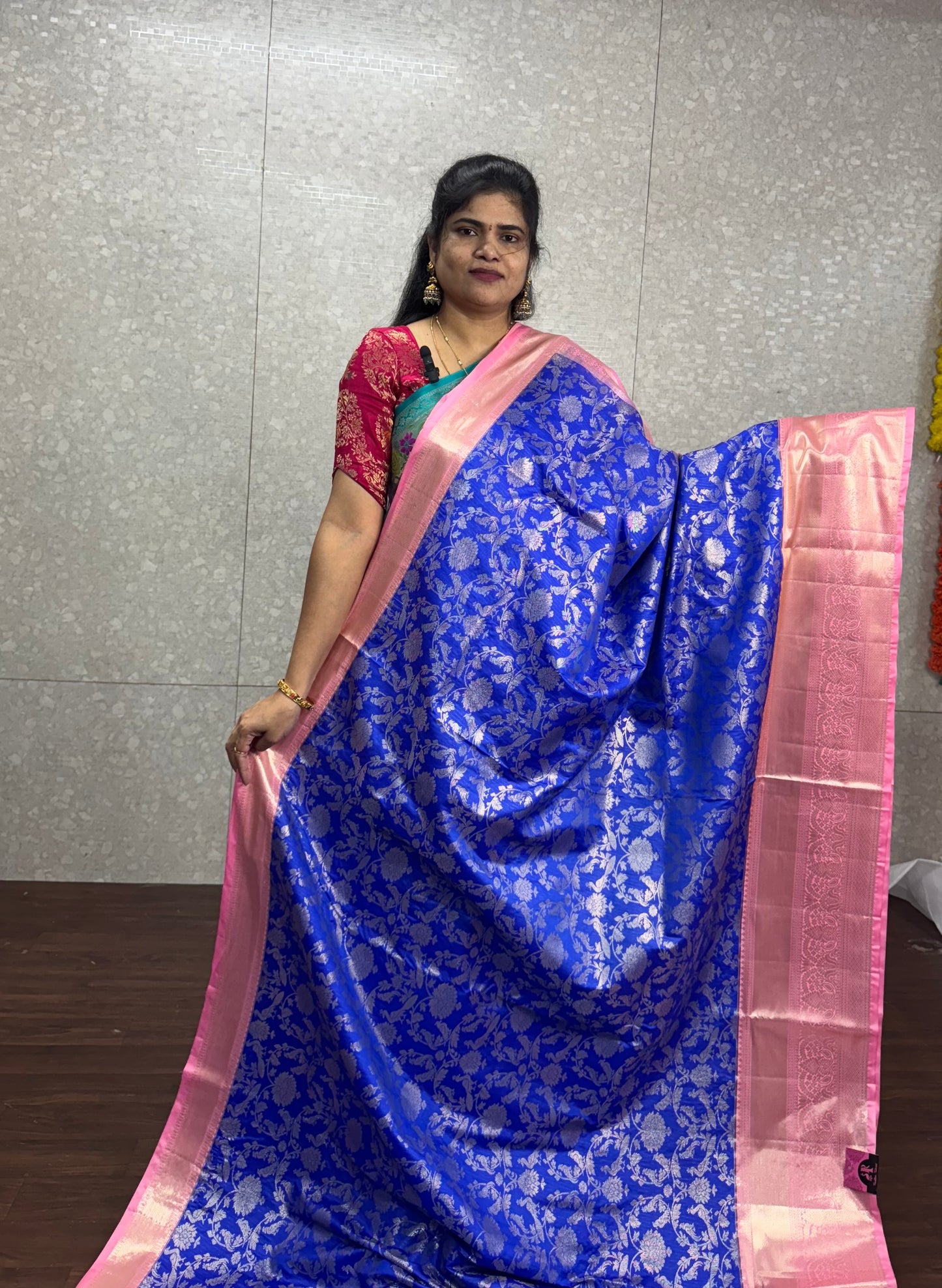 Dharmavaram pattu saree-SR1118G