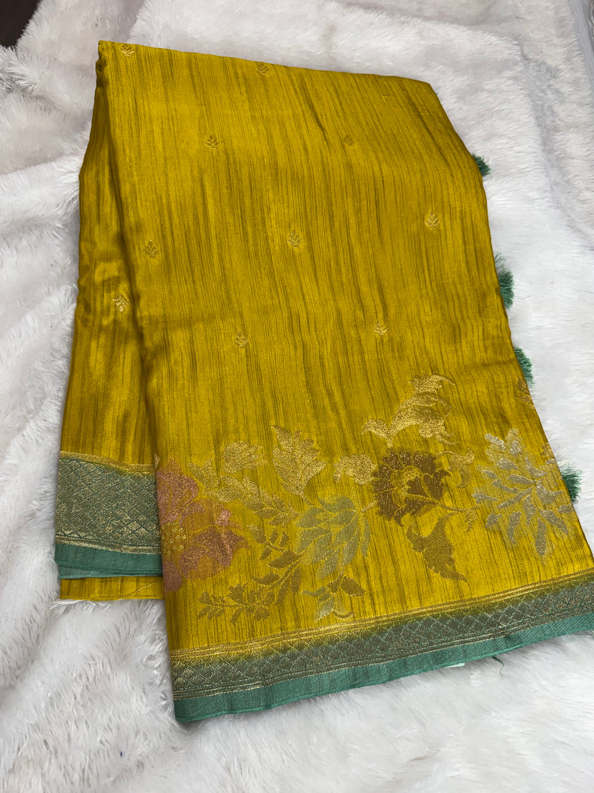 Handloom Matka silk sarees-SR1313