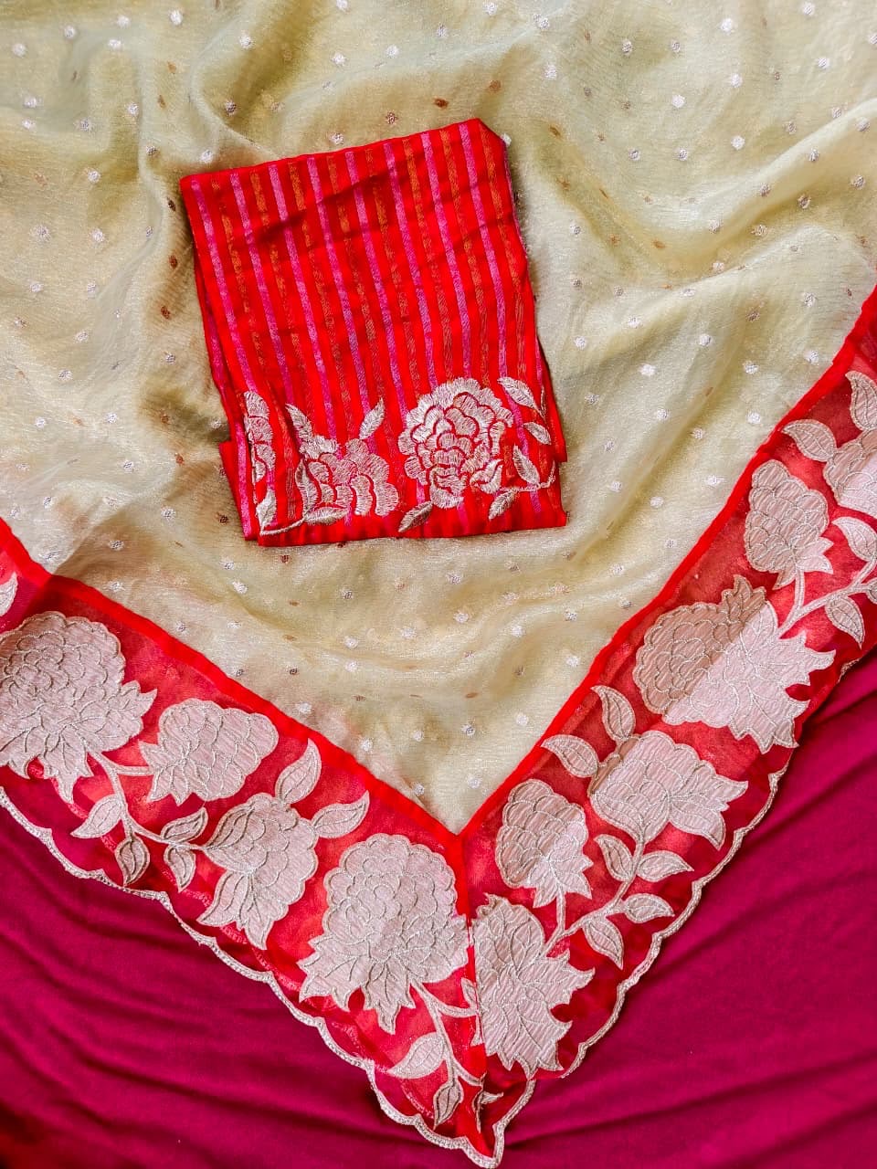 Zari Tissue saree-SR1258