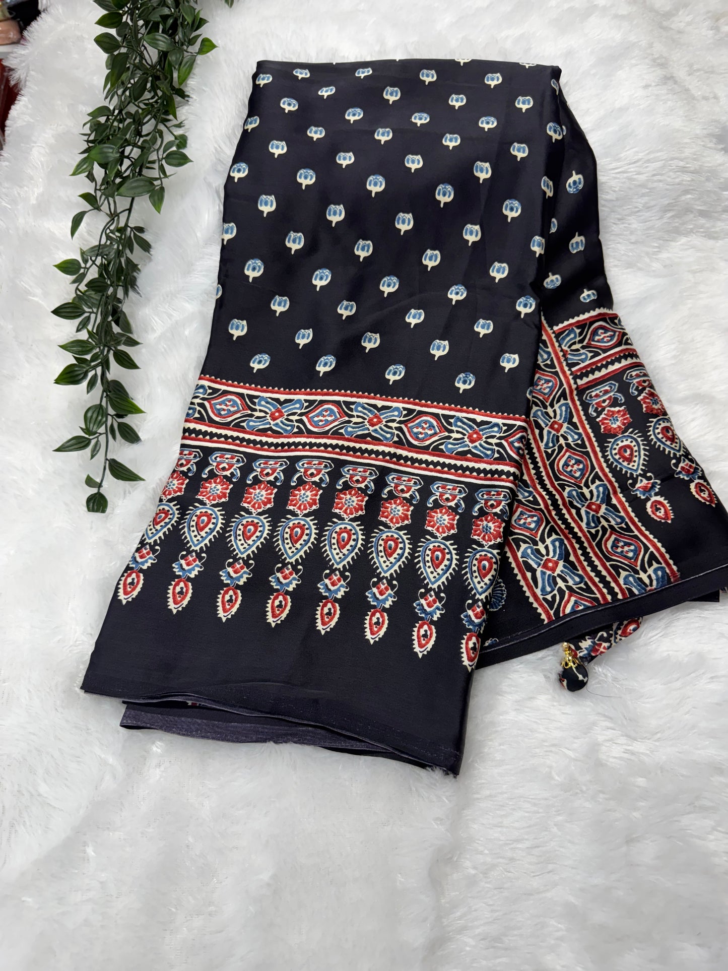Ajrakh saree-SR1016B